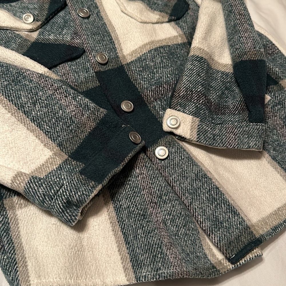 BB Dakota by Steve Madden Plaid Shacket Evergreen Plaid Size Medium - Picture 11 of 15